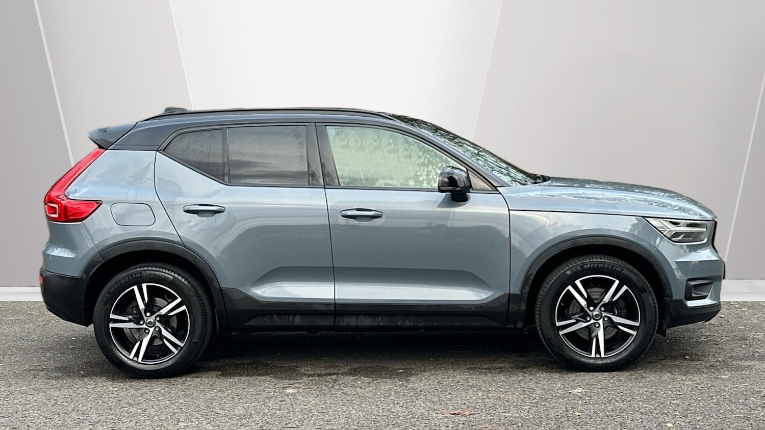 Used Volvo XC40 2021 for sale - 77574591: Photo 3