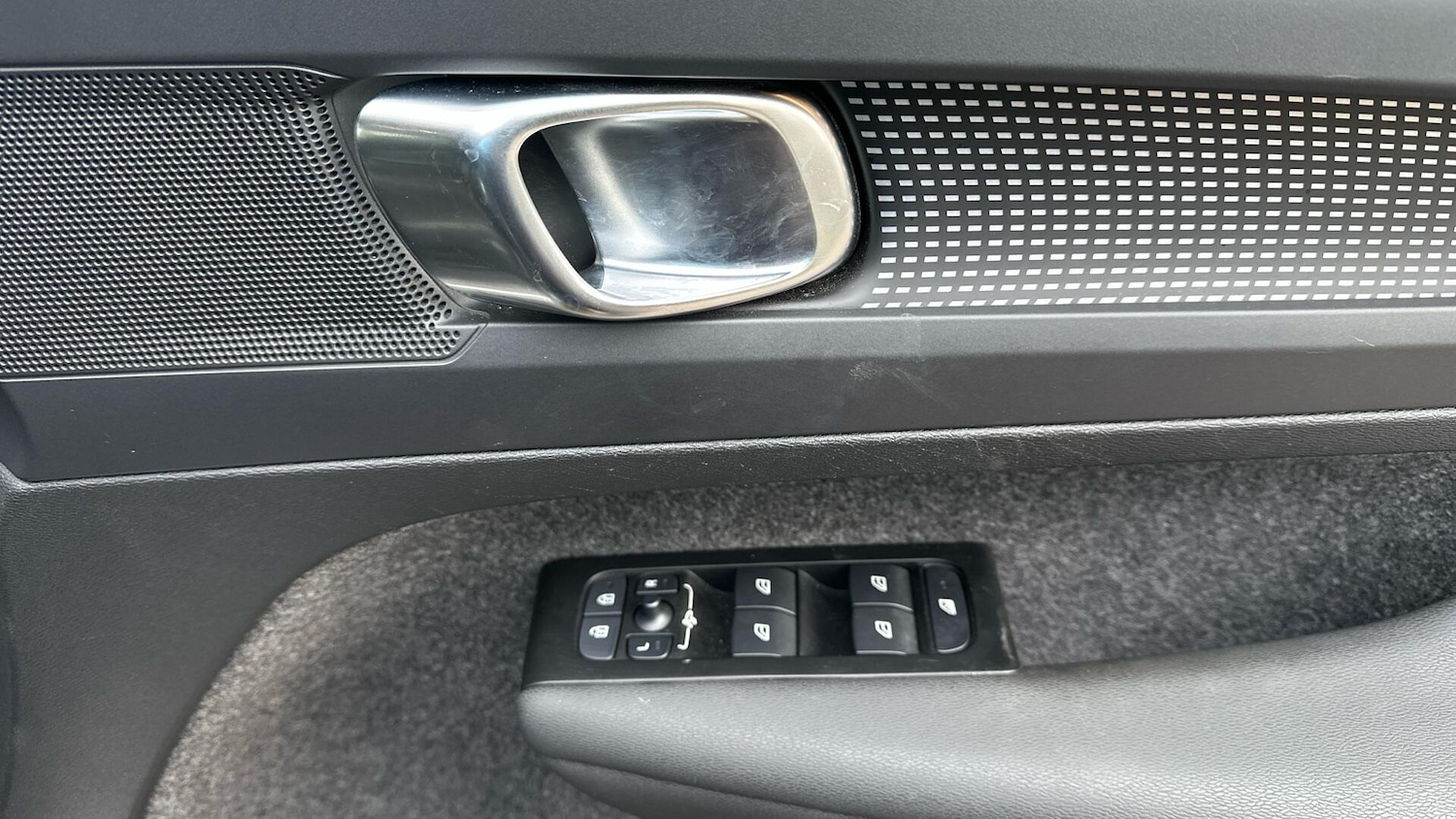 Used Volvo XC40 2021 for sale - 77574591: Photo 32