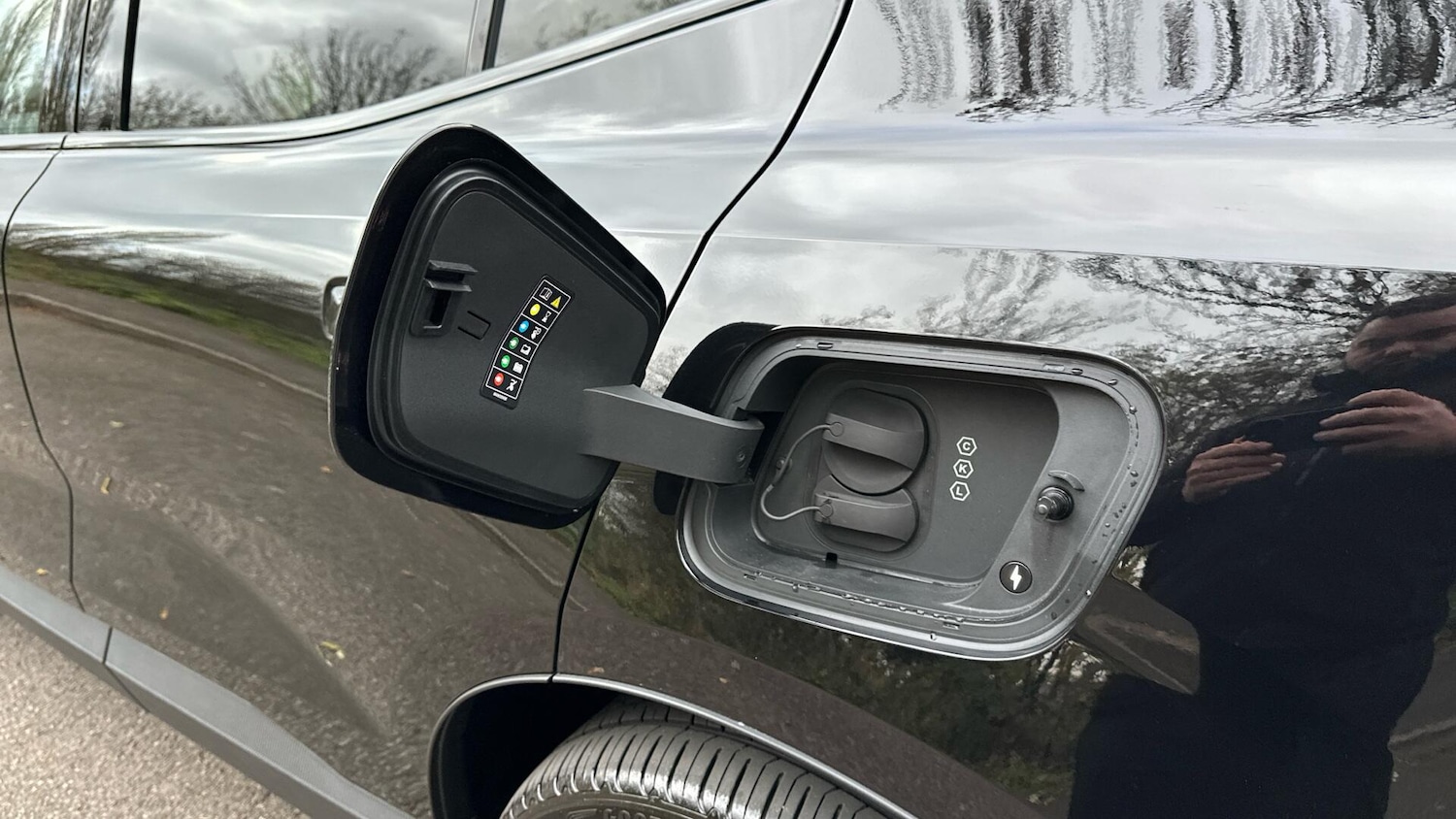 Used Volvo EX30 2025 for sale - 76337305: Photo 16