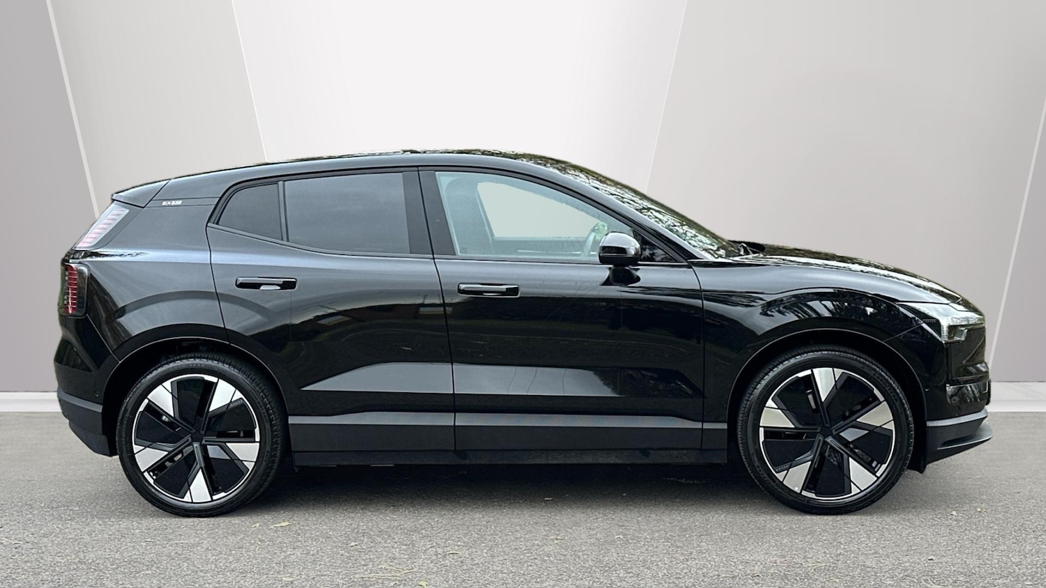 Used Volvo EX30 2025 for sale - 76337305: Photo 3