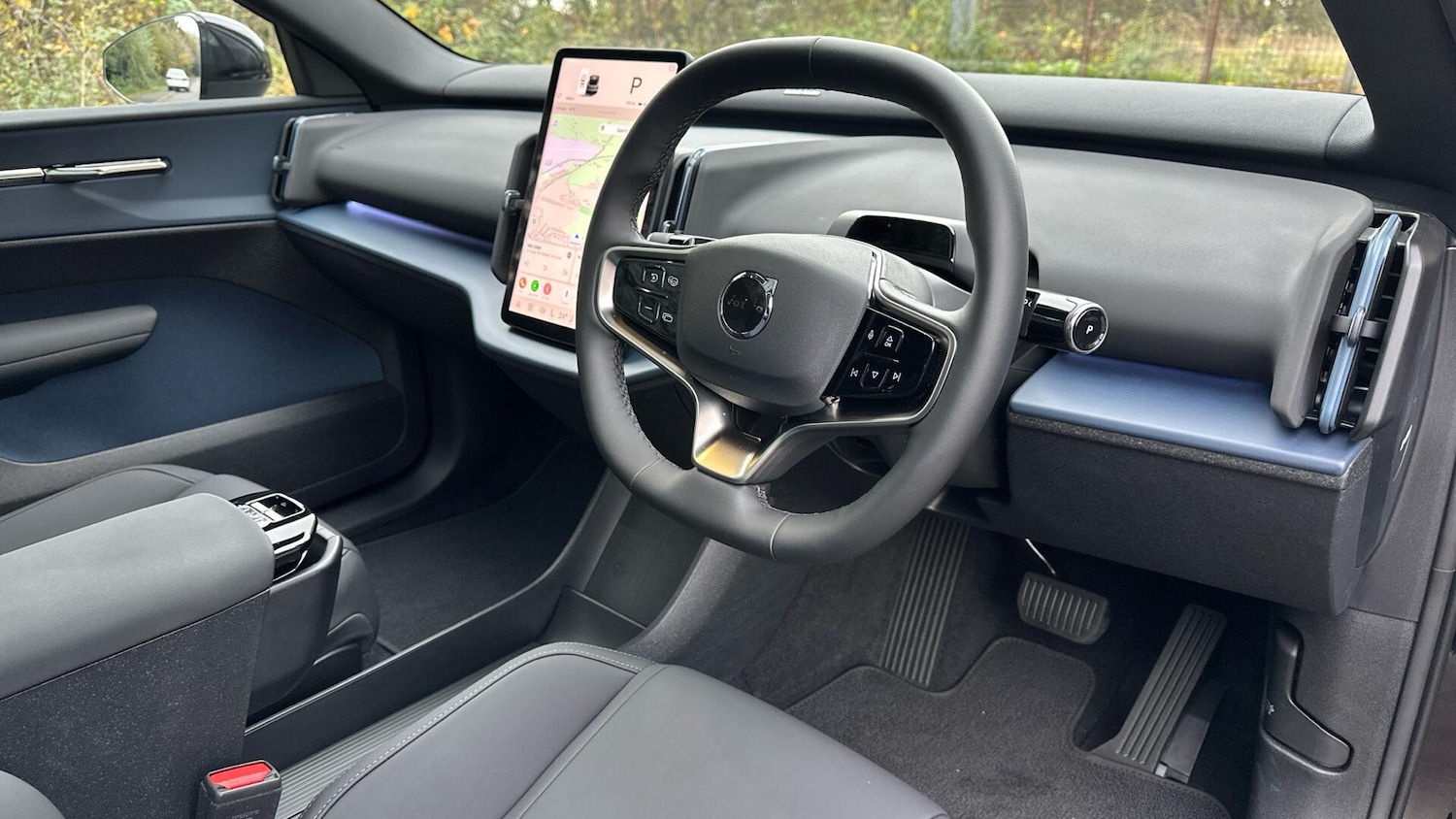 Used Volvo EX30 2025 for sale - 76337305: Photo 4