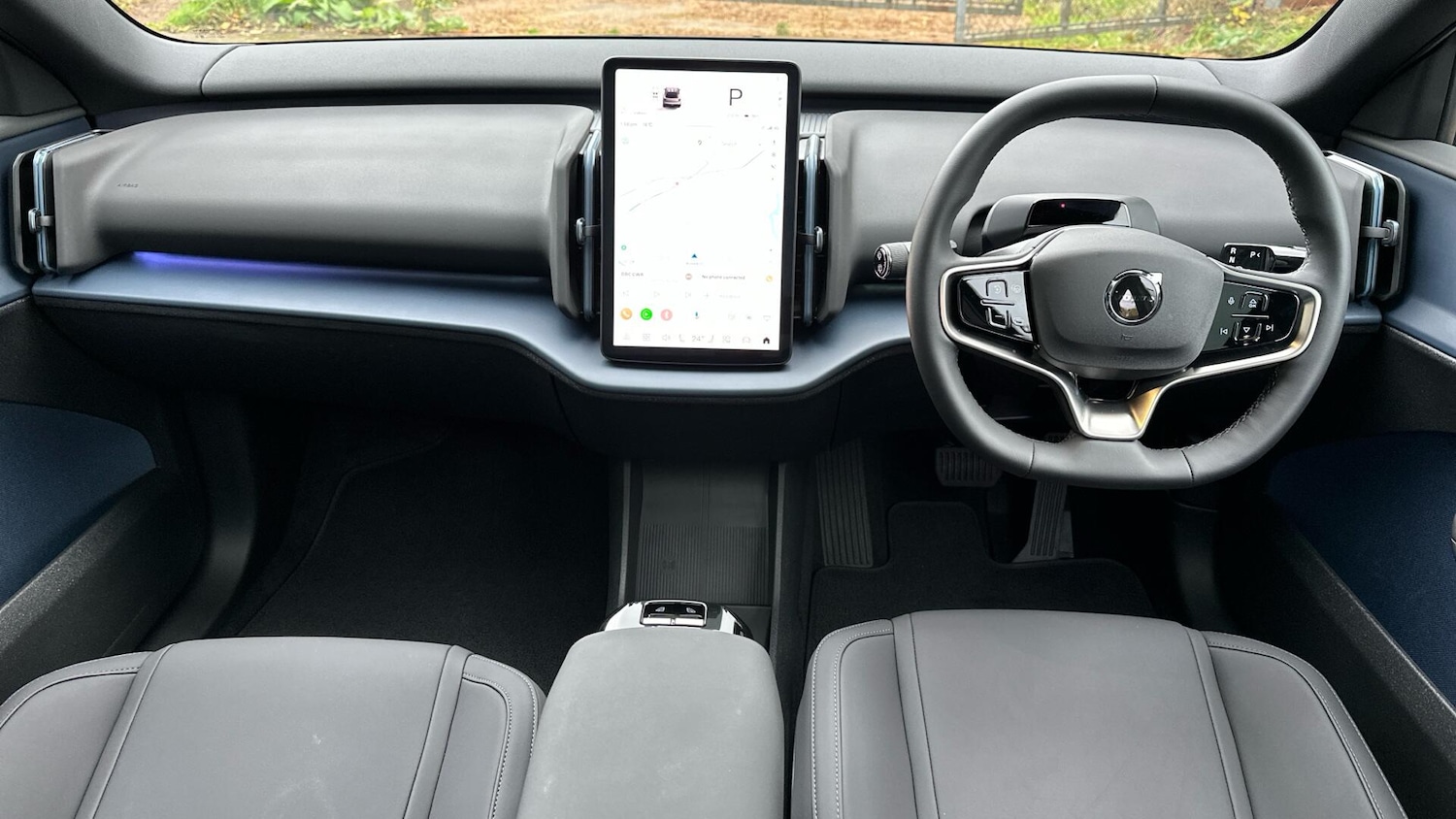 Used Volvo EX30 2025 for sale - 76337305: Photo 5