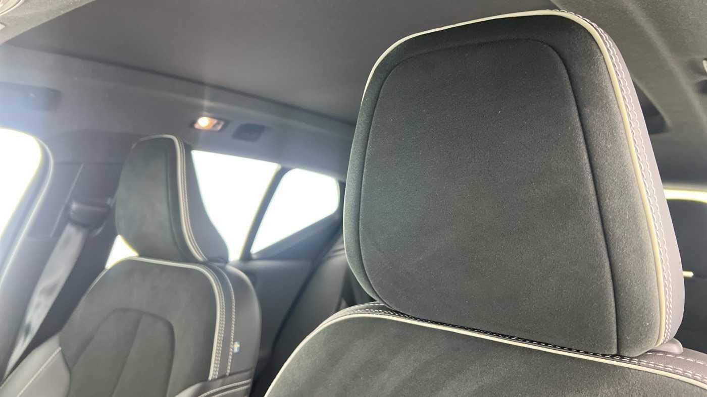 Used Volvo XC40 2021 for sale - 77081346: Photo 11