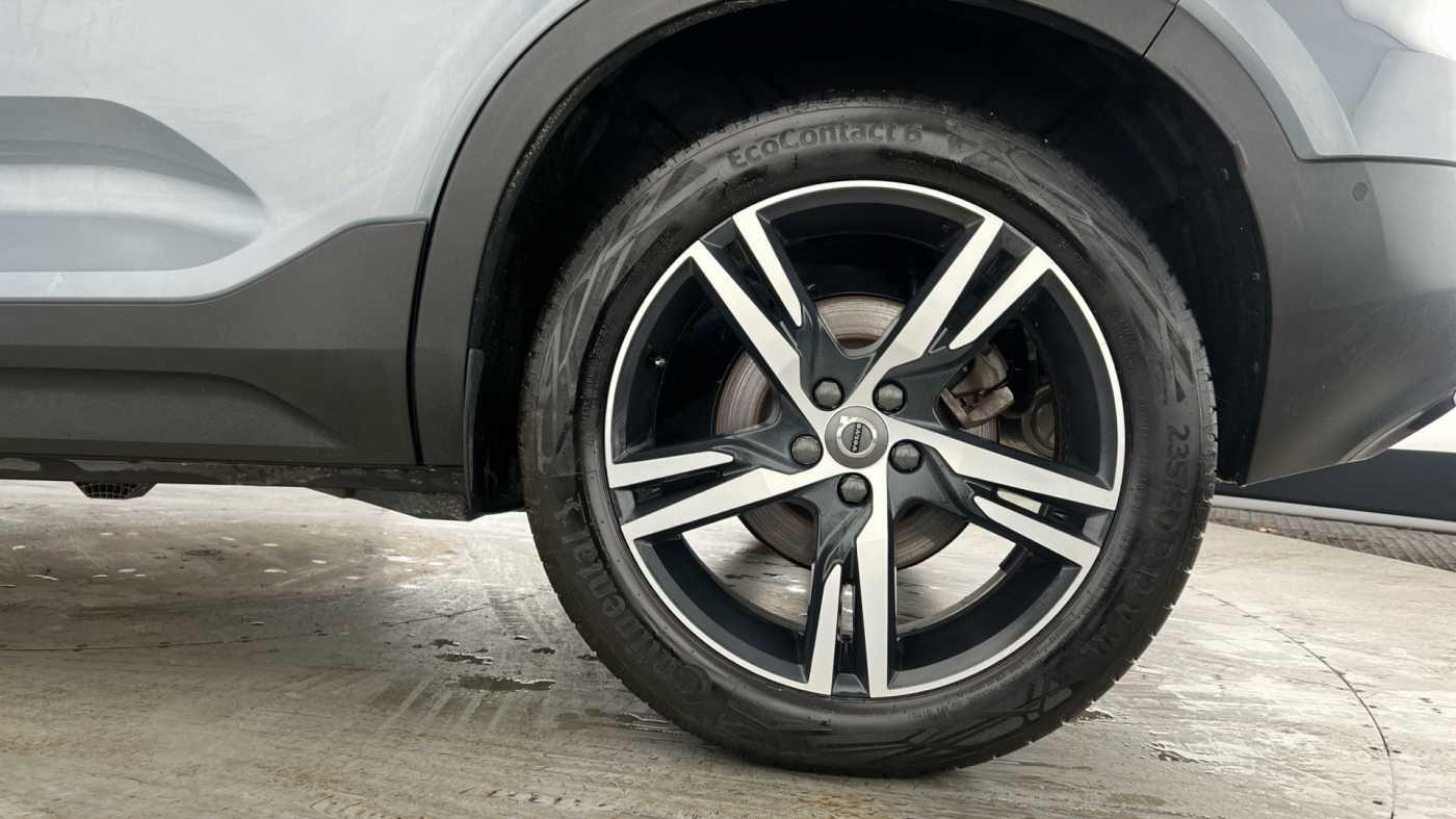 Used Volvo XC40 2021 for sale - 77081346: Photo 4