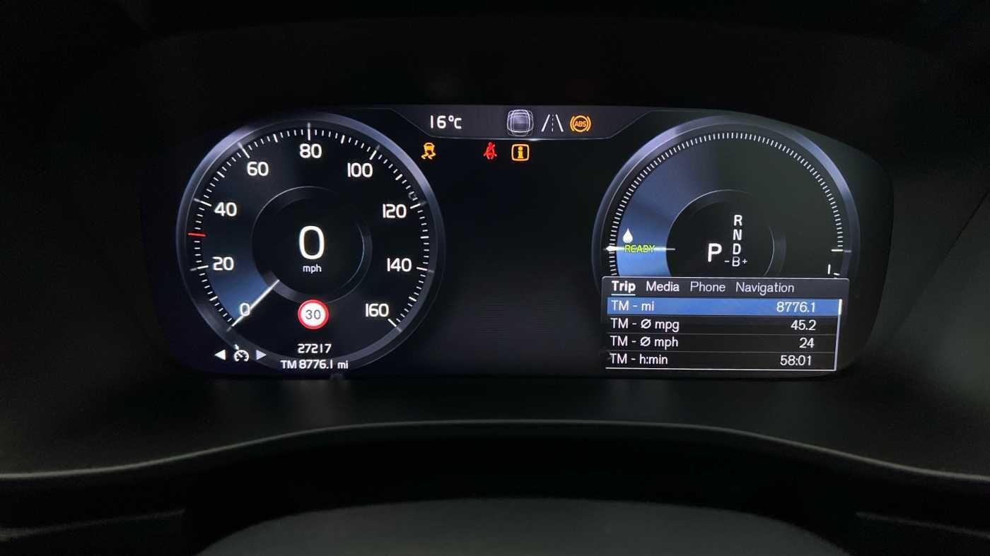 Used Volvo XC40 2021 for sale - 77081346: Photo 9