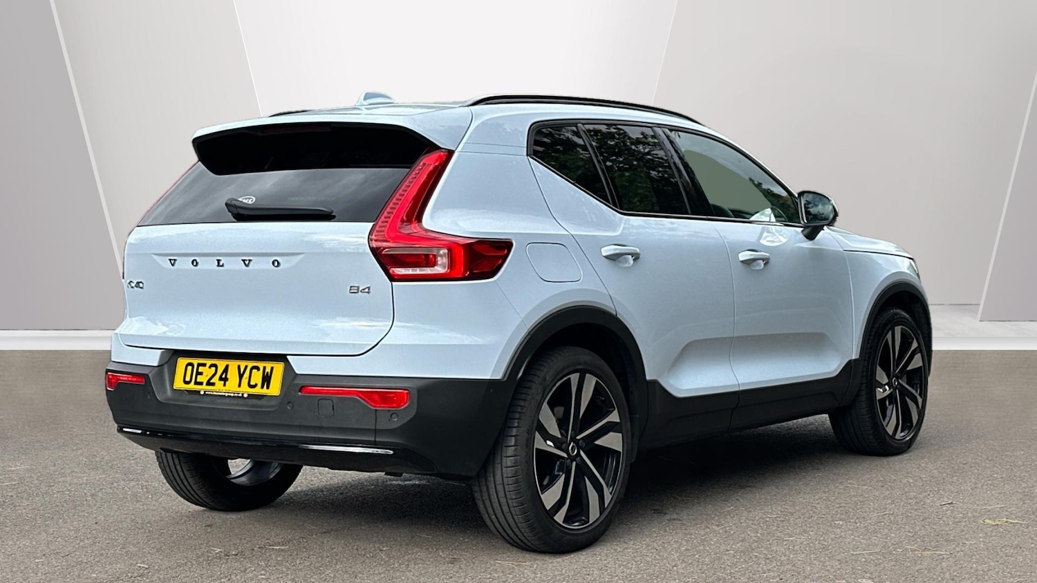 Used Volvo XC40 2024 for sale - 76337638: Photo 10