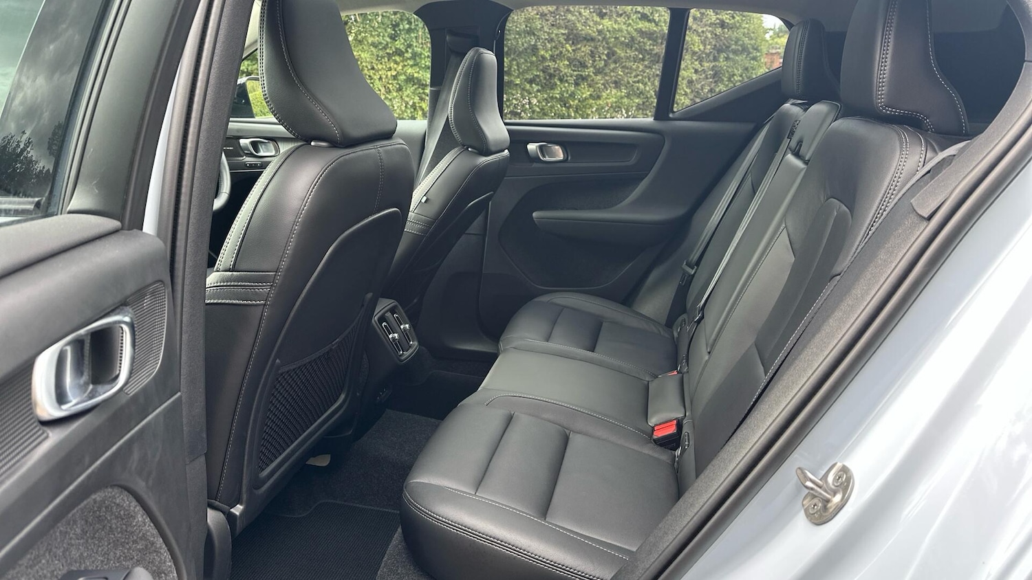 Used Volvo XC40 2024 for sale - 76337638: Photo 18