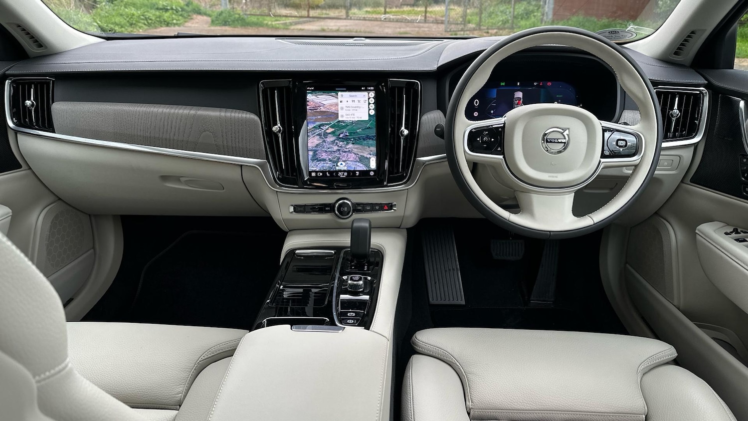 Used Volvo V90 2025 for sale - 76337220: Photo 17