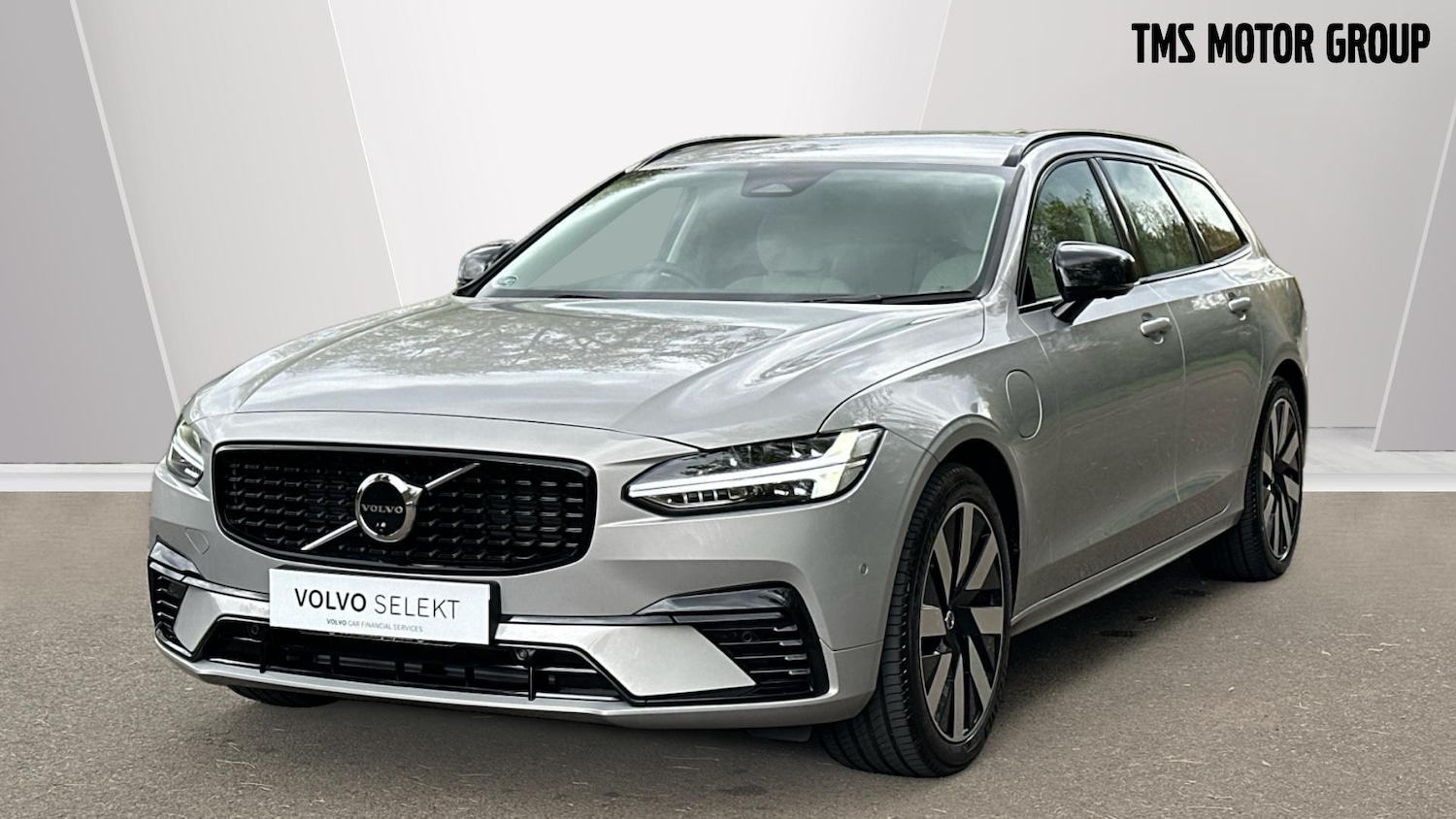 Used Volvo V90 2025 for sale - 76337220: Photo 3