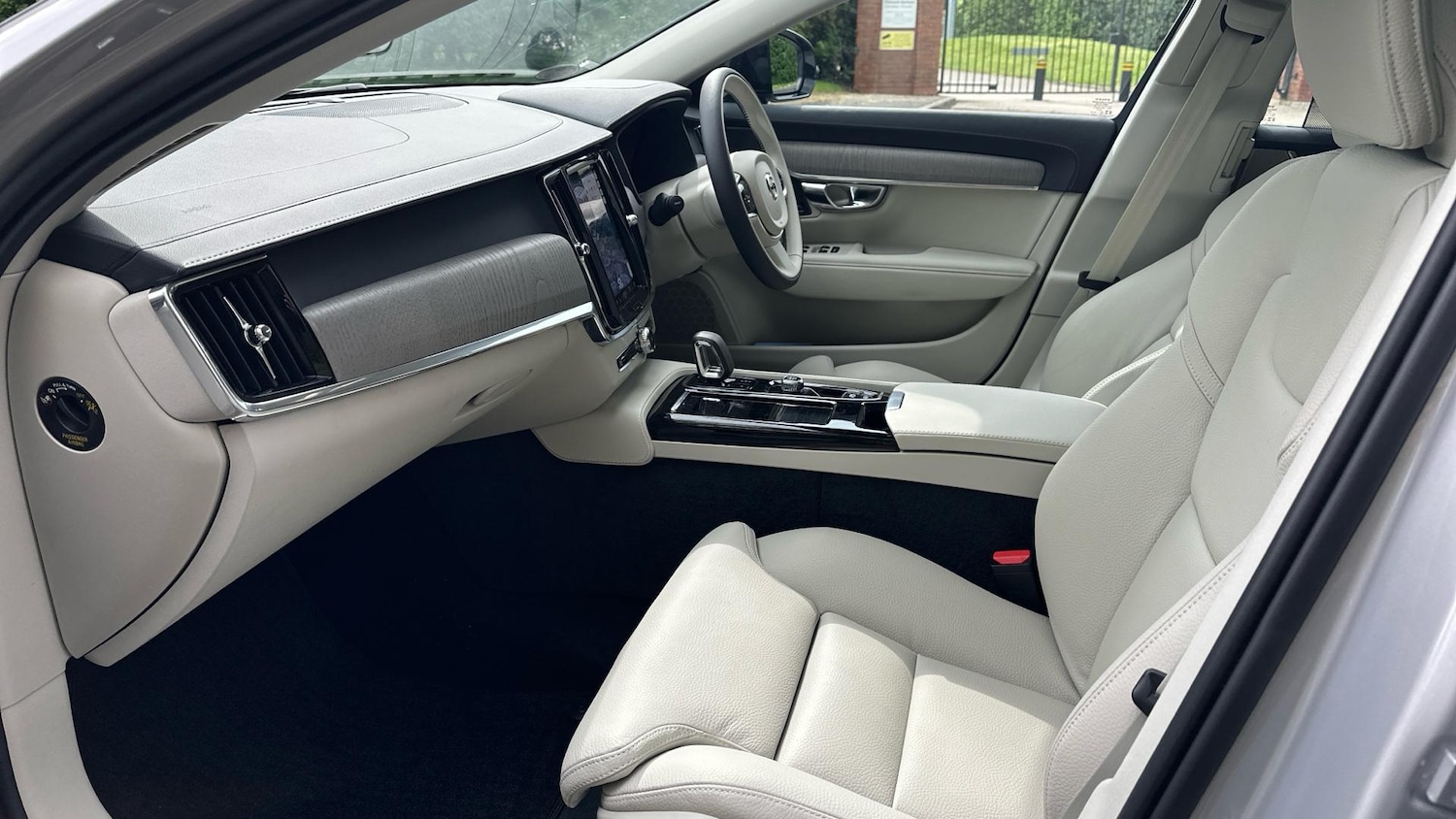 Used Volvo V90 2025 for sale - 76337220: Photo 42