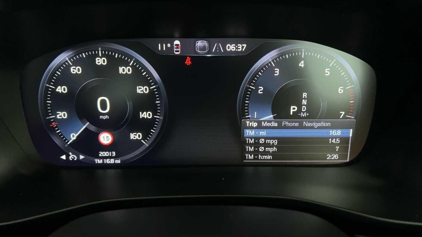 Used Volvo XC40 2021 for sale - 77673035: Photo 9