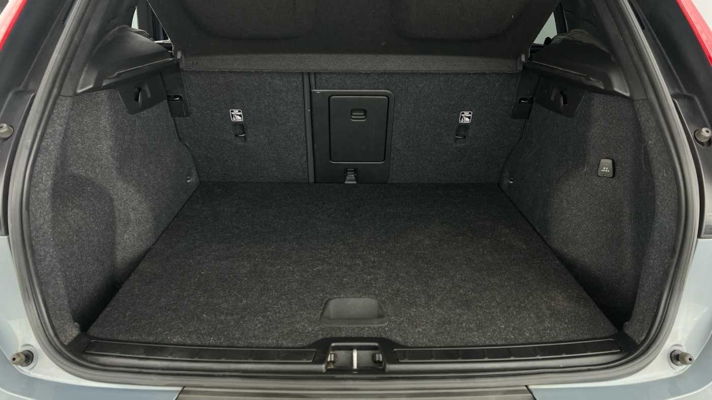 Used Volvo XC40 2021 for sale - 77673023: Photo 5