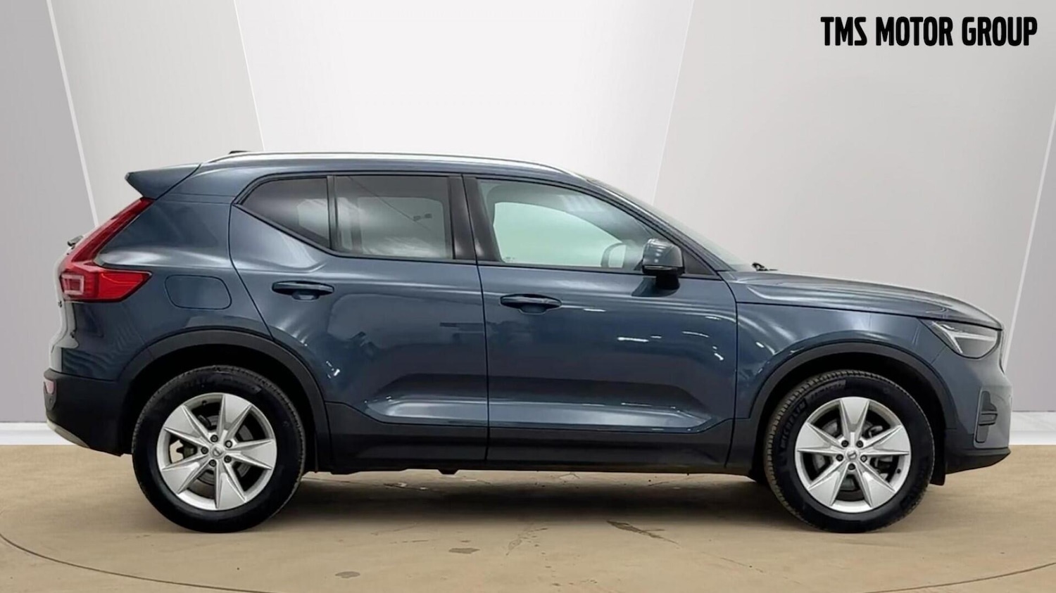 Used Volvo XC40 2025 for sale - 78007881: Photo 2