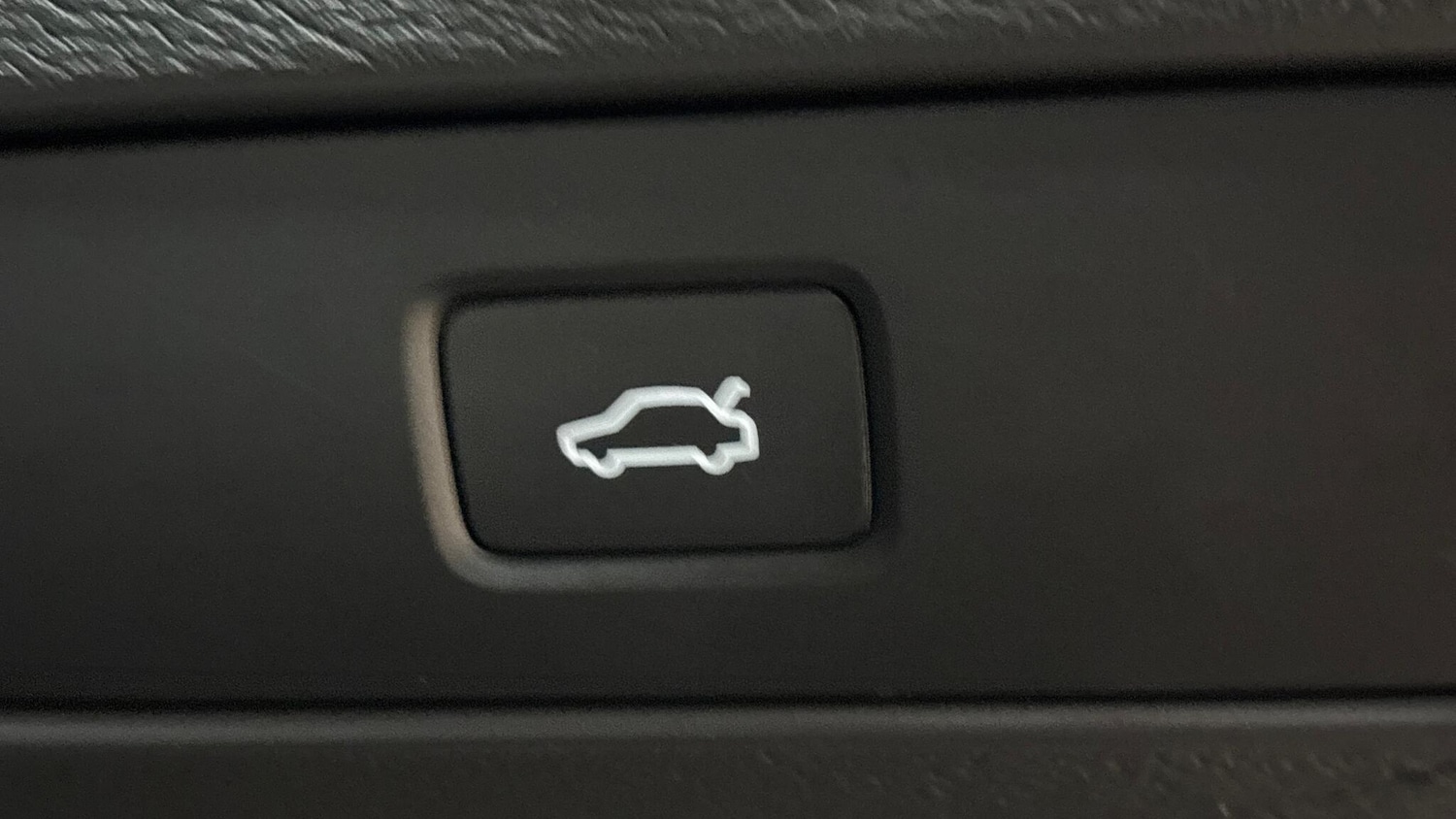 Used Volvo XC40 2025 for sale - 78007881: Photo 26