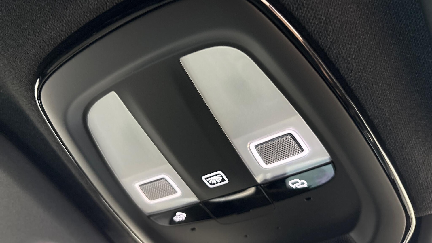 Used Volvo XC40 2025 for sale - 78007881: Photo 29