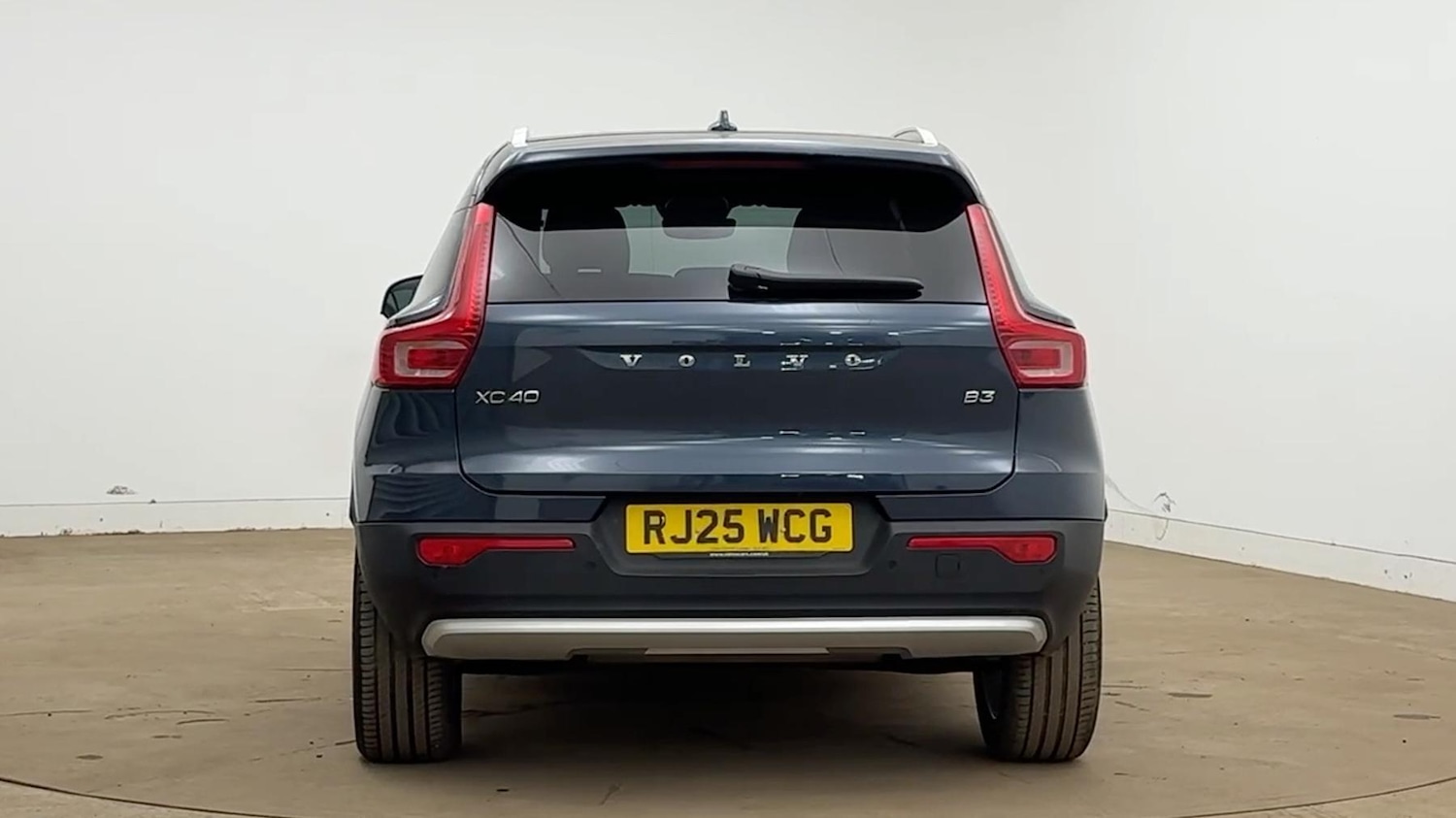 Used Volvo XC40 2025 for sale - 78007881: Photo 4