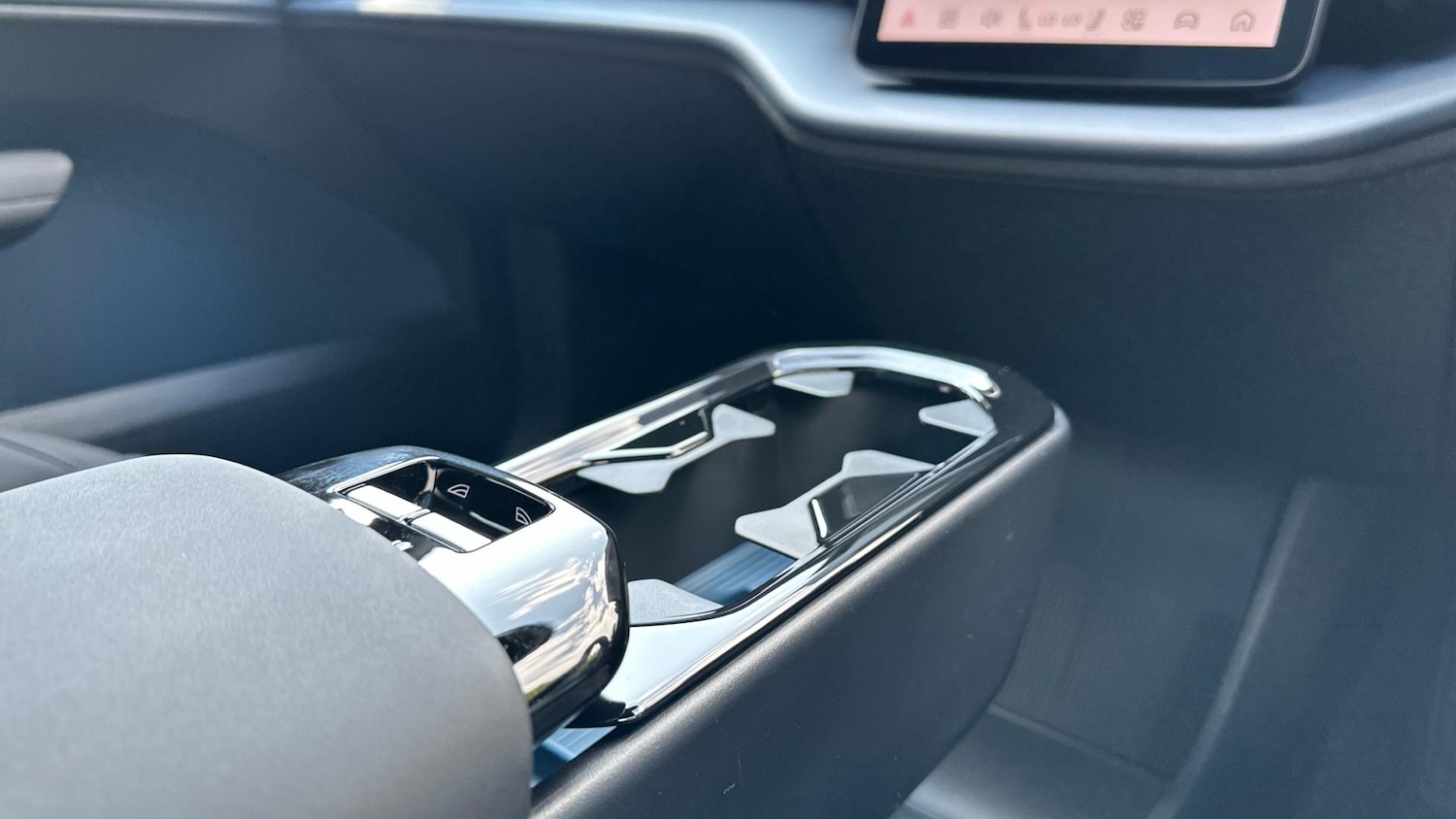 Used Volvo EX30 2025 for sale - 76337520: Photo 13