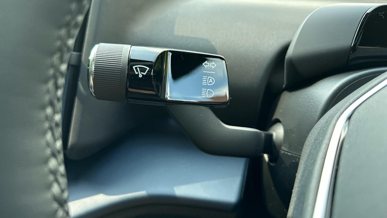 Used Volvo EX30 2025 for sale - 76337520: Photo 17