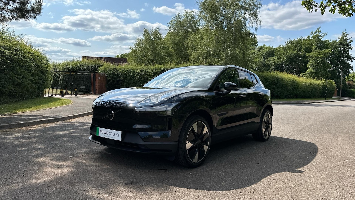 Used Volvo EX30 2025 for sale - 76337520: Photo 3