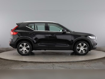 Used Volvo XC40 2021 for sale - 76432536: Photo