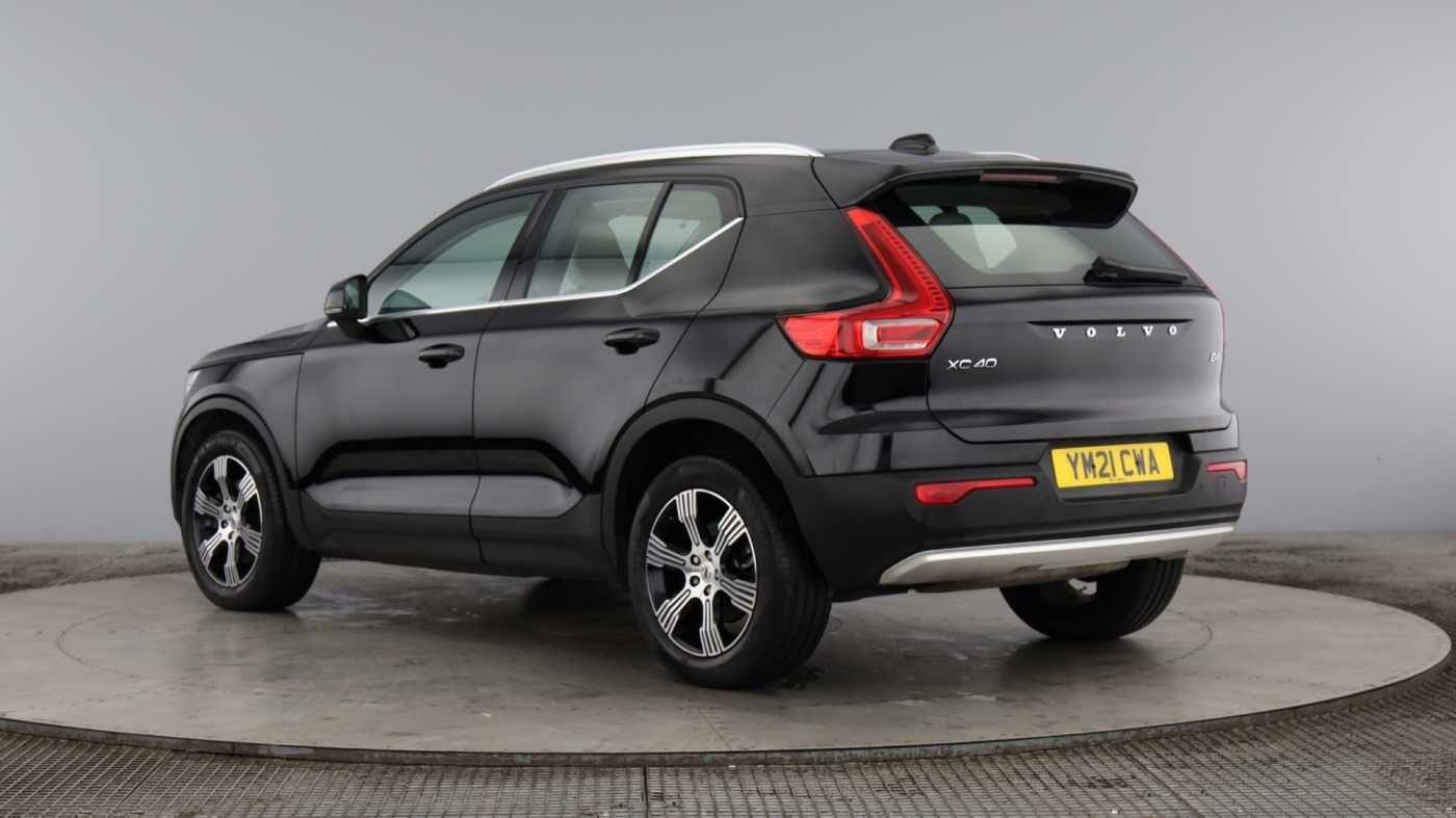 Used Volvo XC40 2021 for sale - 76432536: Photo 3
