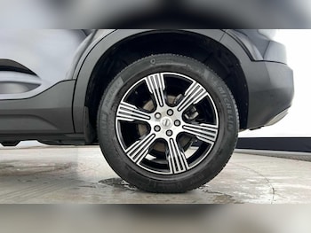 Used Volvo XC40 2021 for sale - 76432536: Photo