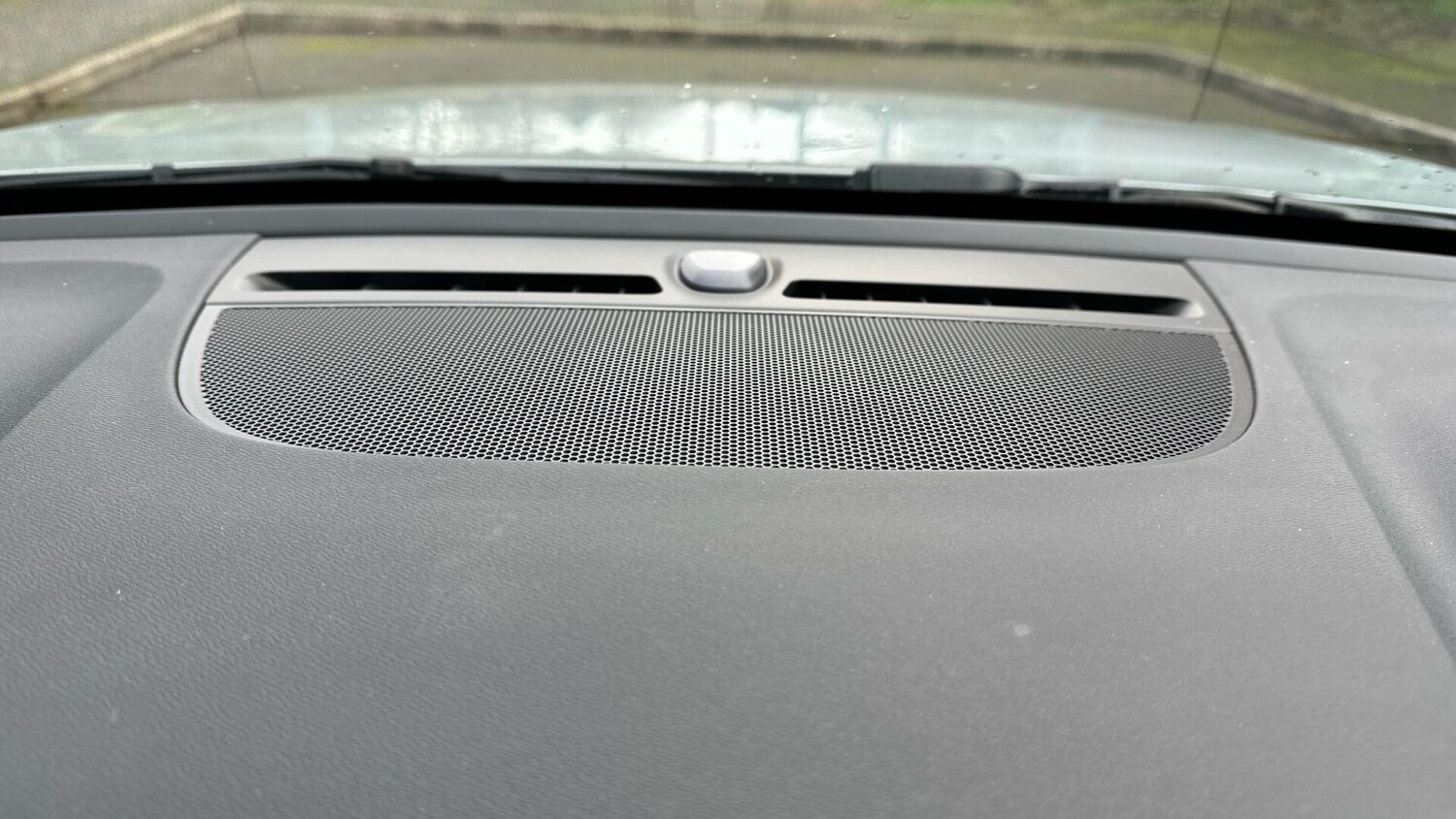 Used Volvo XC40 2025 for sale - 77672988: Photo 42