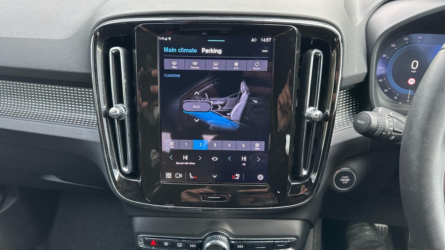 Used Volvo XC40 2025 for sale - 77672988: Photo 49