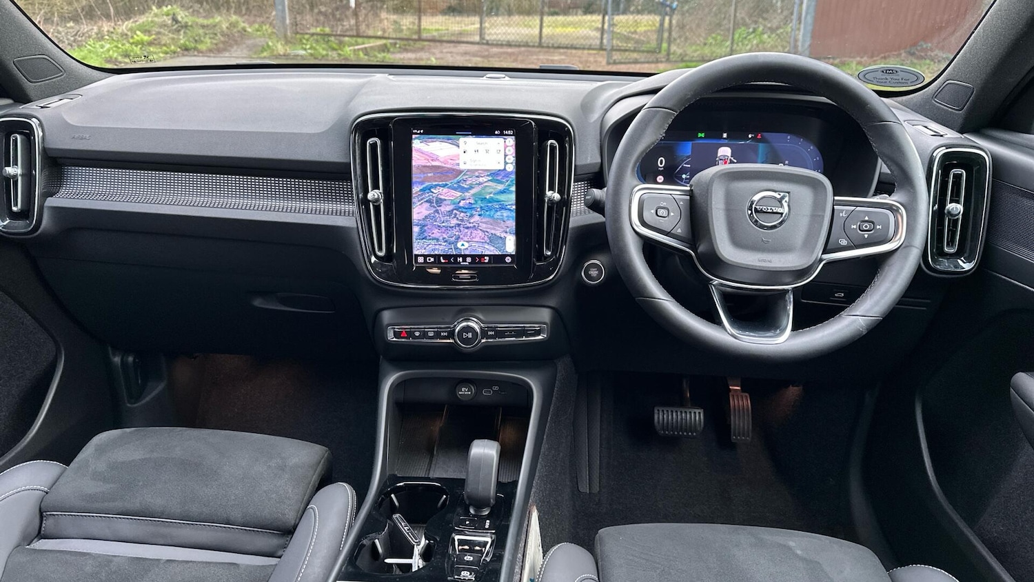 Used Volvo XC40 2025 for sale - 77672988: Photo 5