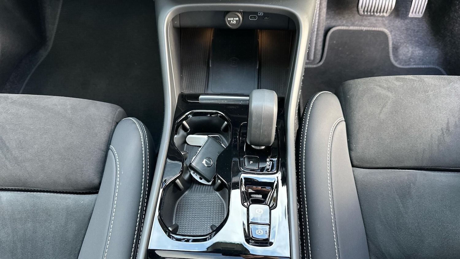 Used Volvo XC40 2024 for sale - 76336665: Photo 15