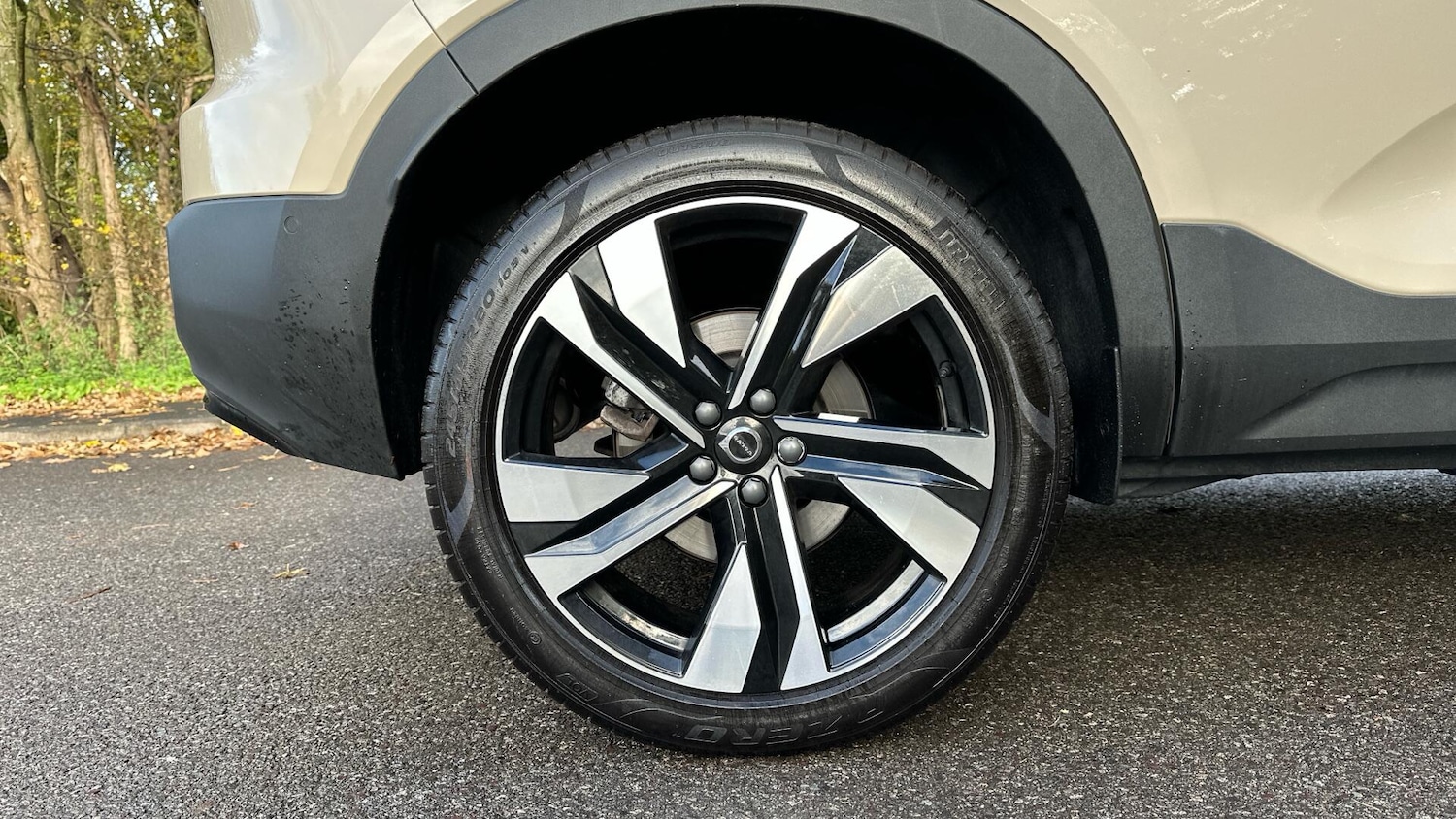 Used Volvo XC40 2024 for sale - 76336665: Photo 33