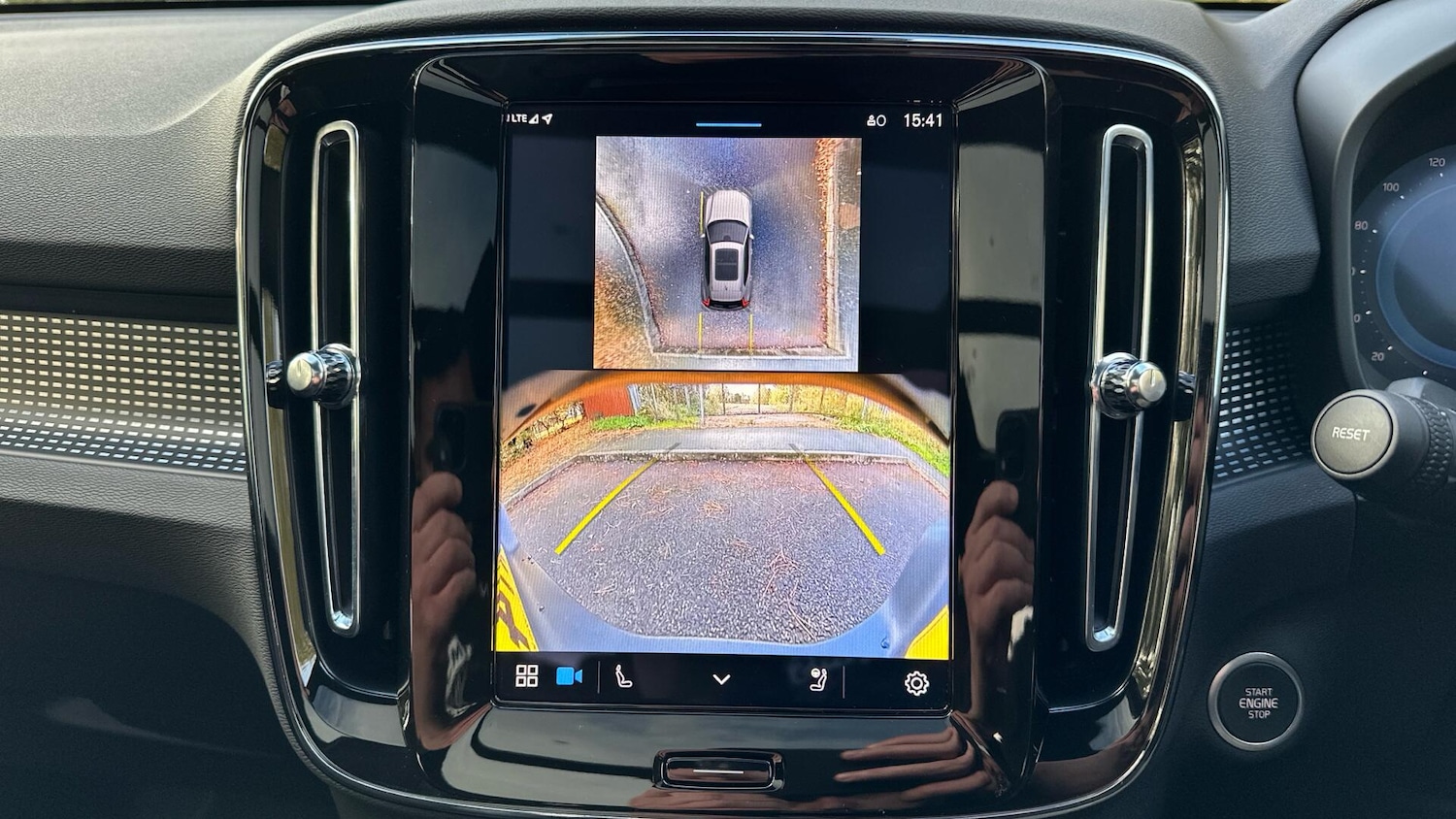 Used Volvo XC40 2024 for sale - 76336665: Photo 39