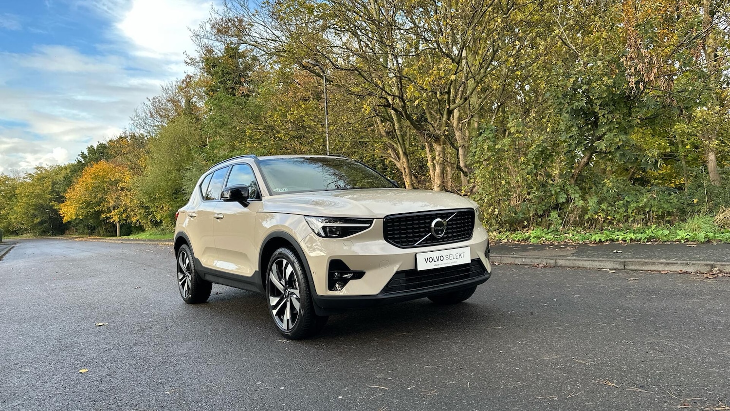 Used Volvo XC40 2024 for sale - 76336665: Photo 5
