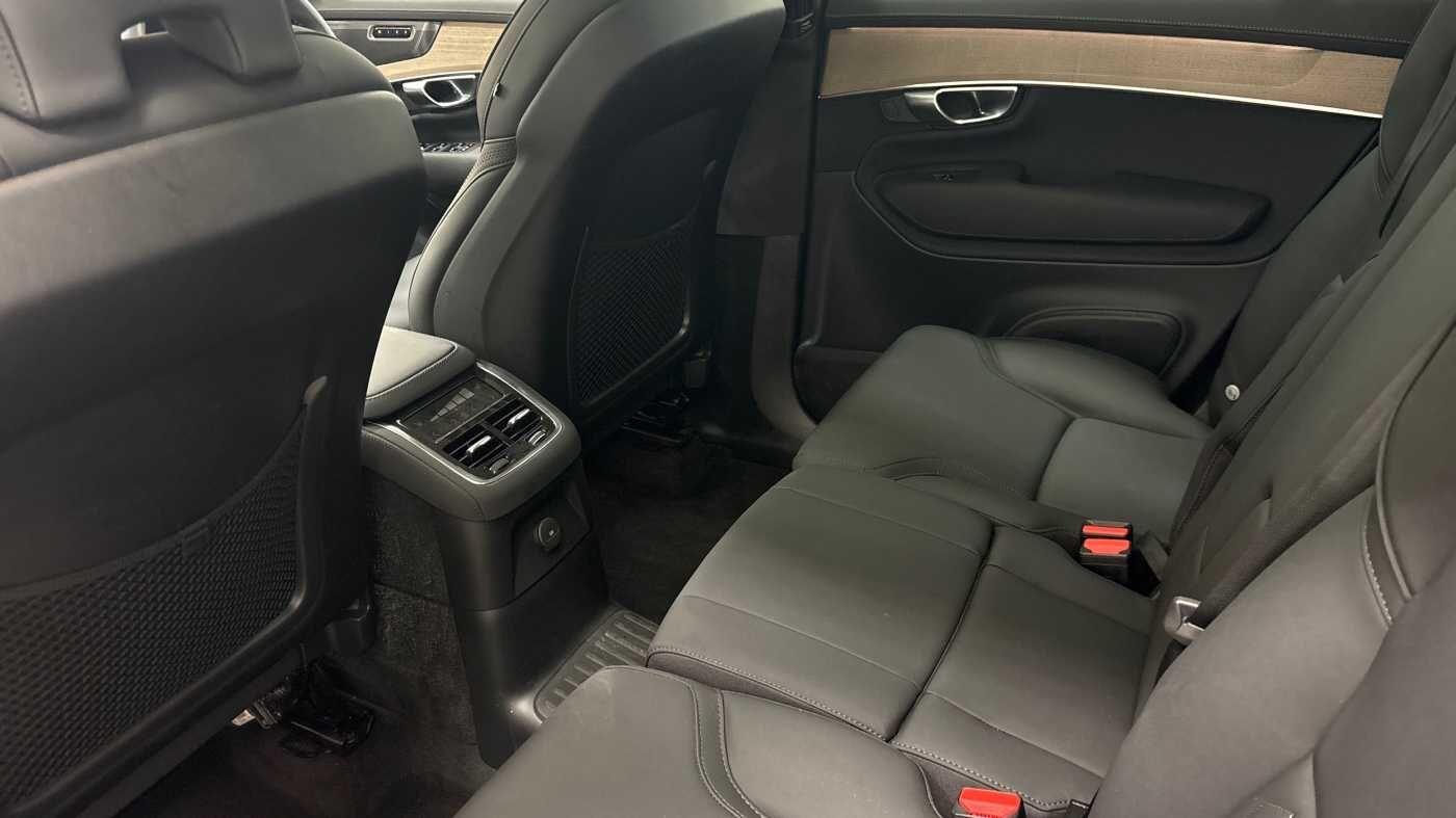 Used Volvo XC90 2025 for sale - 76918630: Photo 13