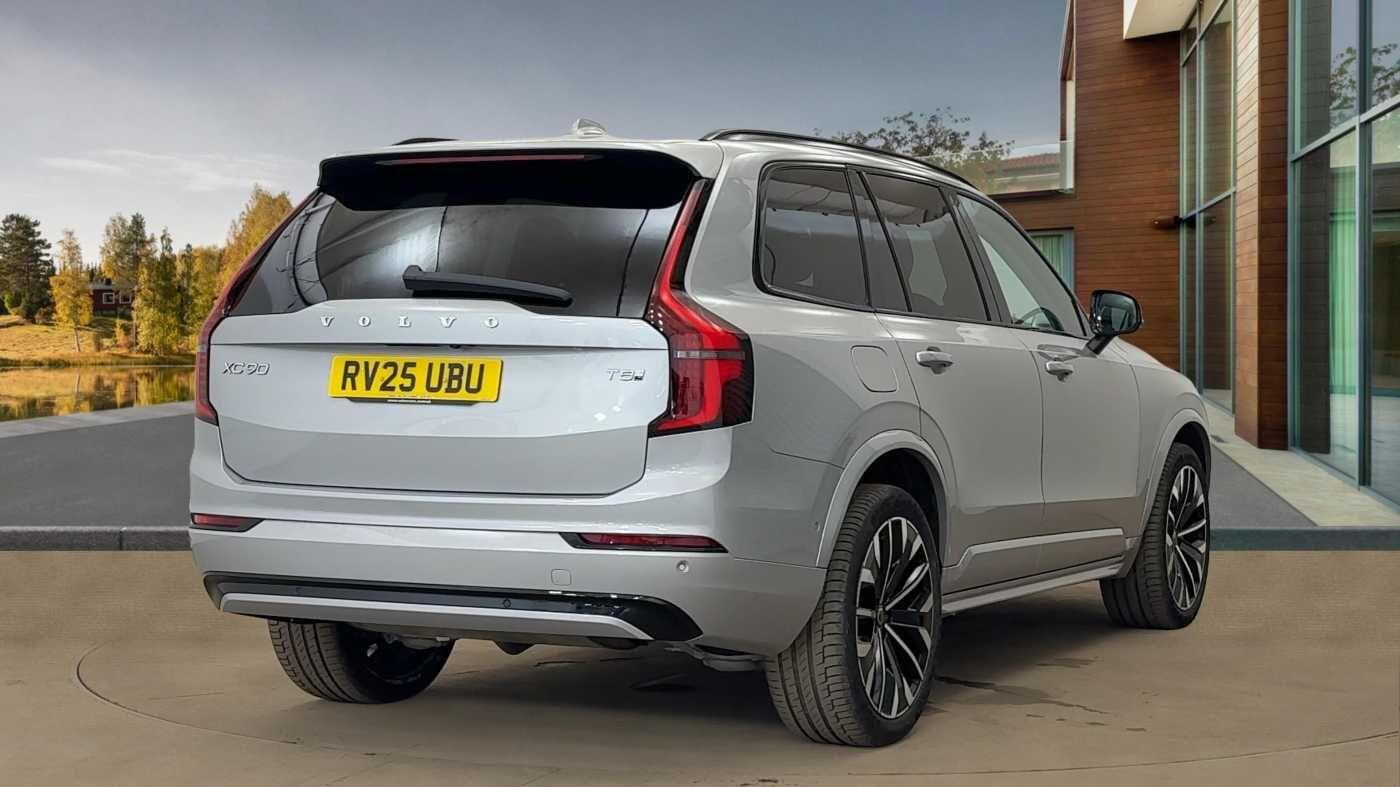 Used Volvo XC90 2025 for sale - 76918630: Photo 3