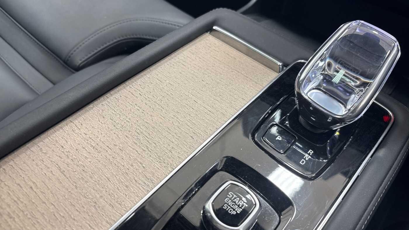 Used Volvo XC90 2025 for sale - 76918630: Photo 32