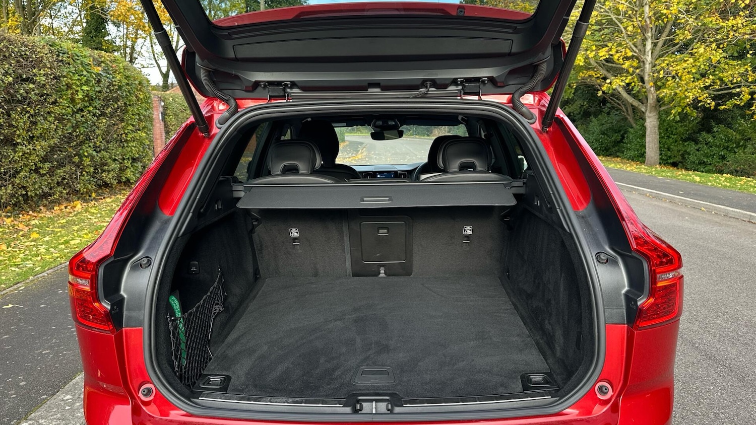 Used Volvo XC60 2022 for sale - 76584637: Photo 45