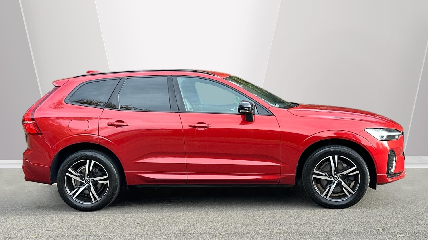 Used Volvo XC60 2022 for sale - 76584637: Photo 8