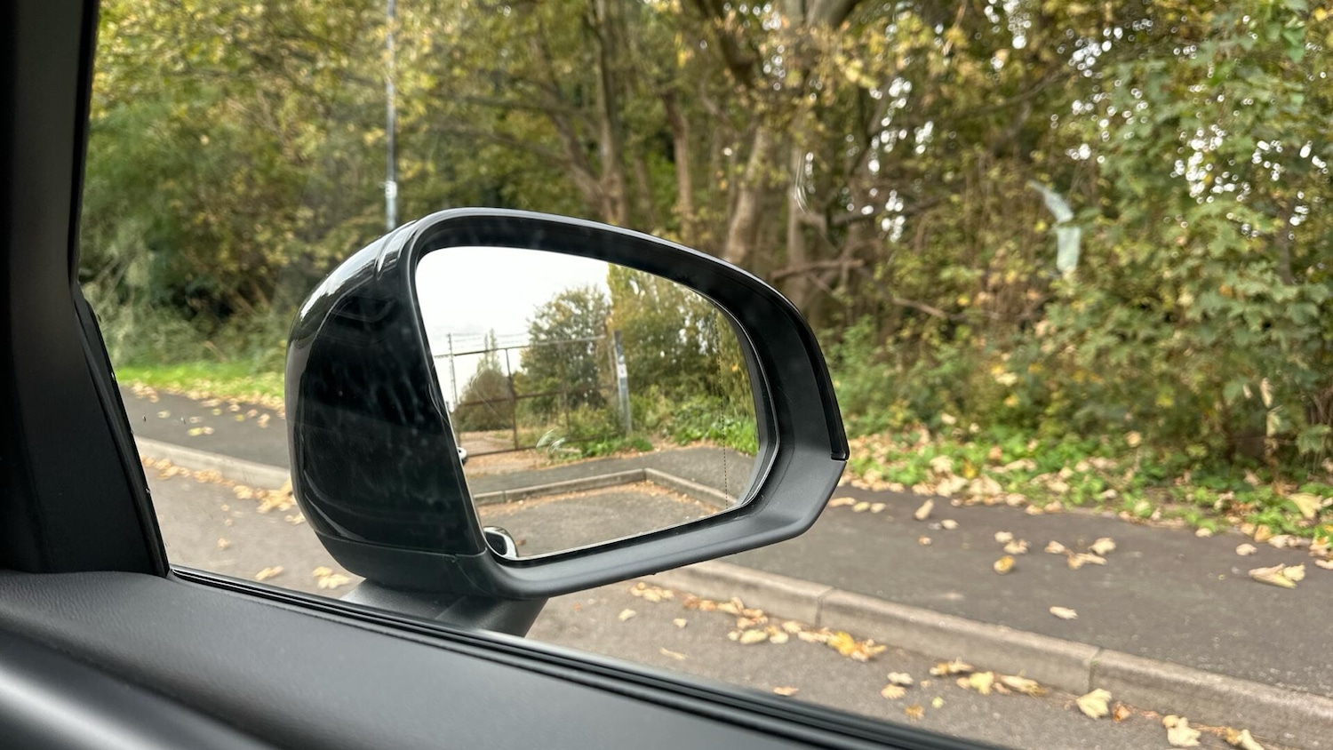 Used Volvo XC40 2022 for sale - 76337510: Photo 50