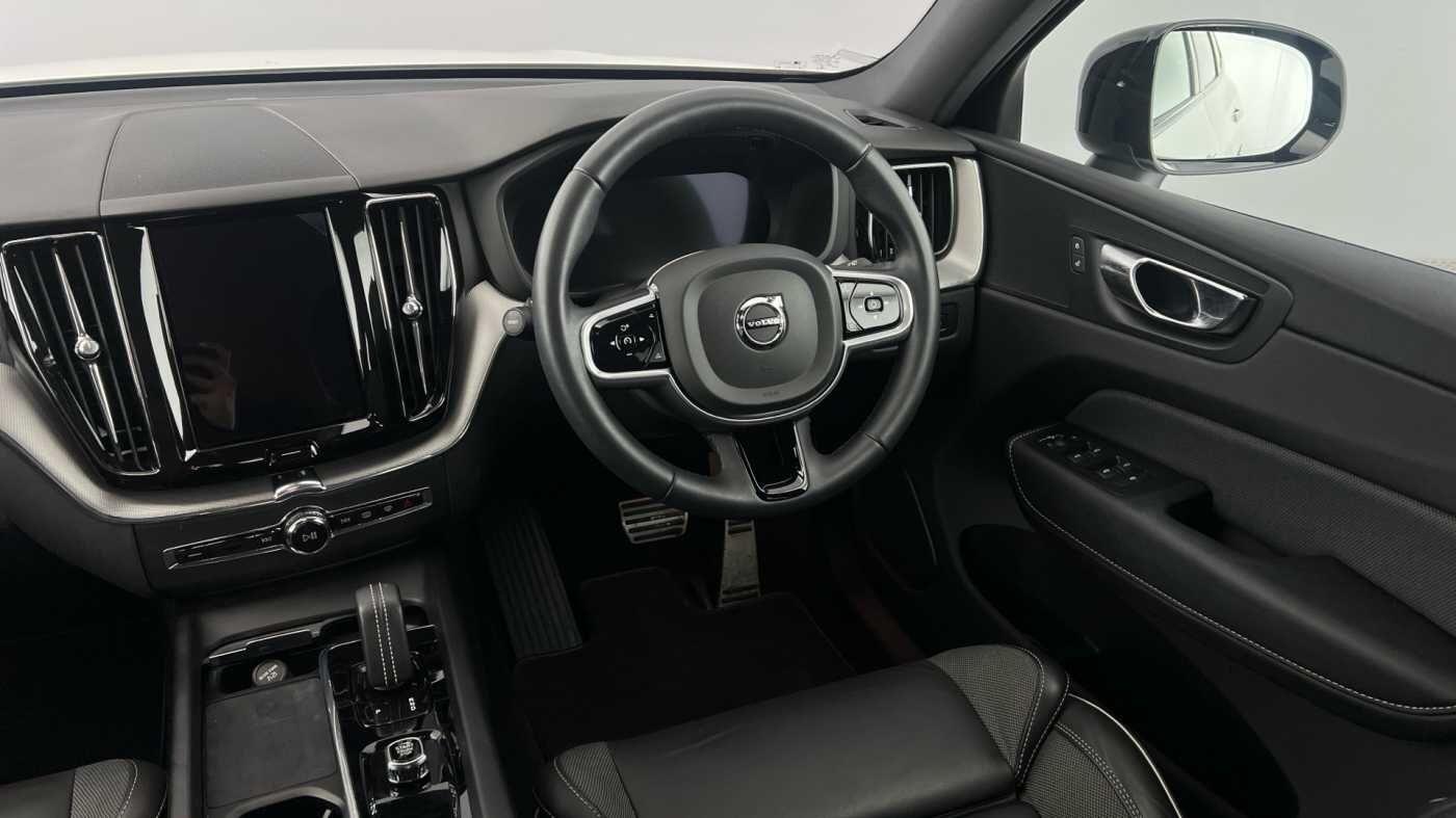 Used Volvo XC60 2021 for sale - 77672958: Photo 8