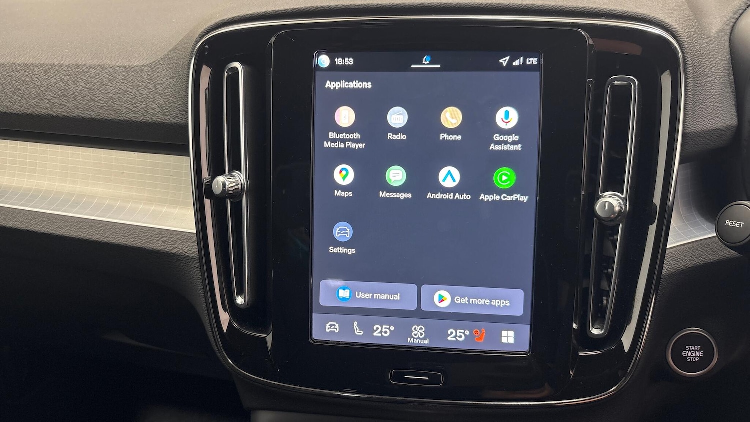 Used Volvo XC40 2025 for sale - 77723195: Photo 11