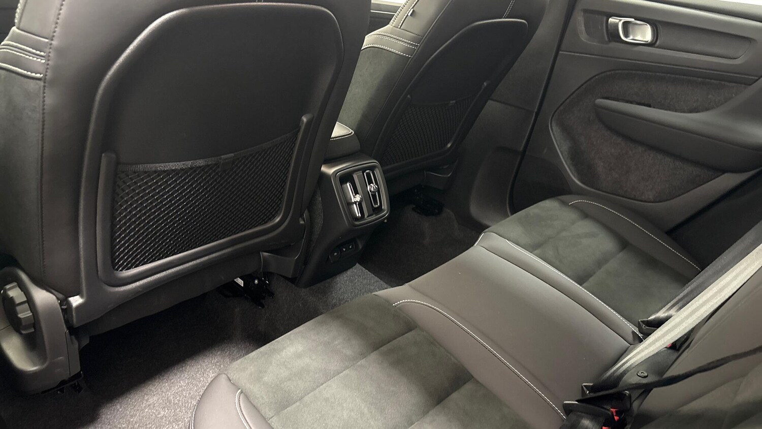 Used Volvo XC40 2025 for sale - 77723195: Photo 13