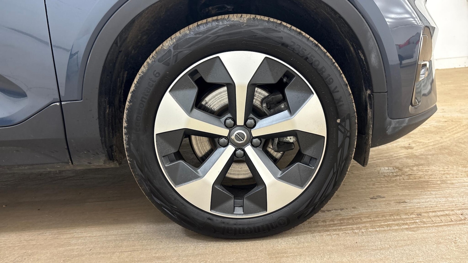 Used Volvo XC40 2025 for sale - 77723195: Photo 16