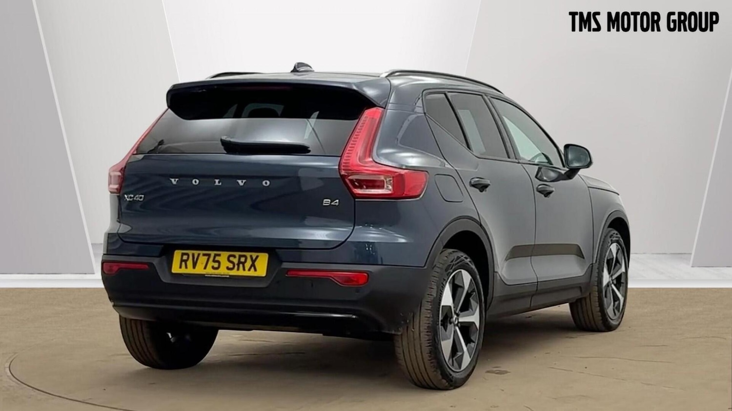 Used Volvo XC40 2025 for sale - 77723195: Photo 3