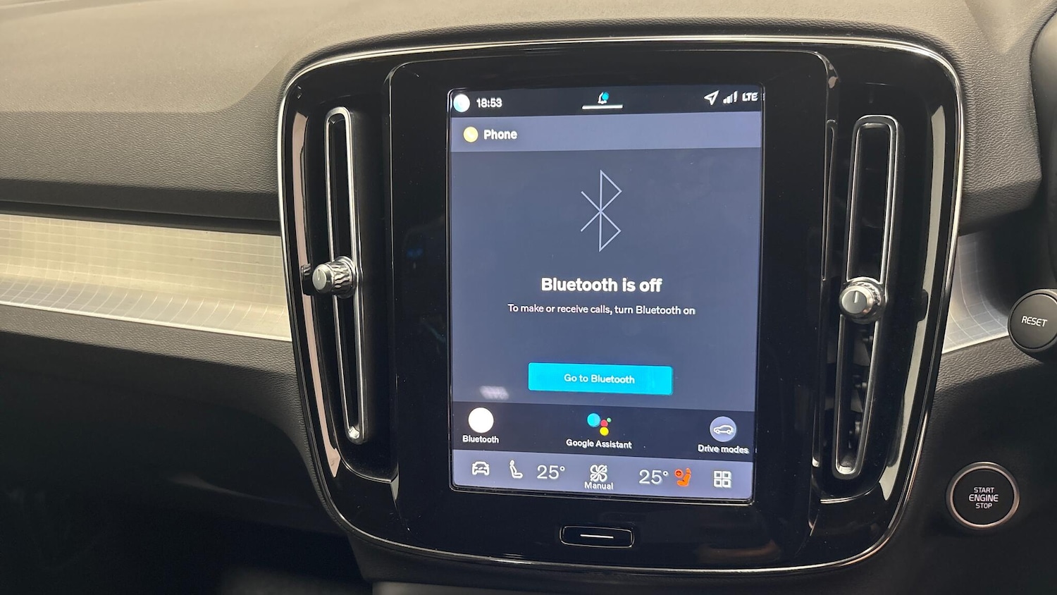 Used Volvo XC40 2025 for sale - 77723195: Photo 37