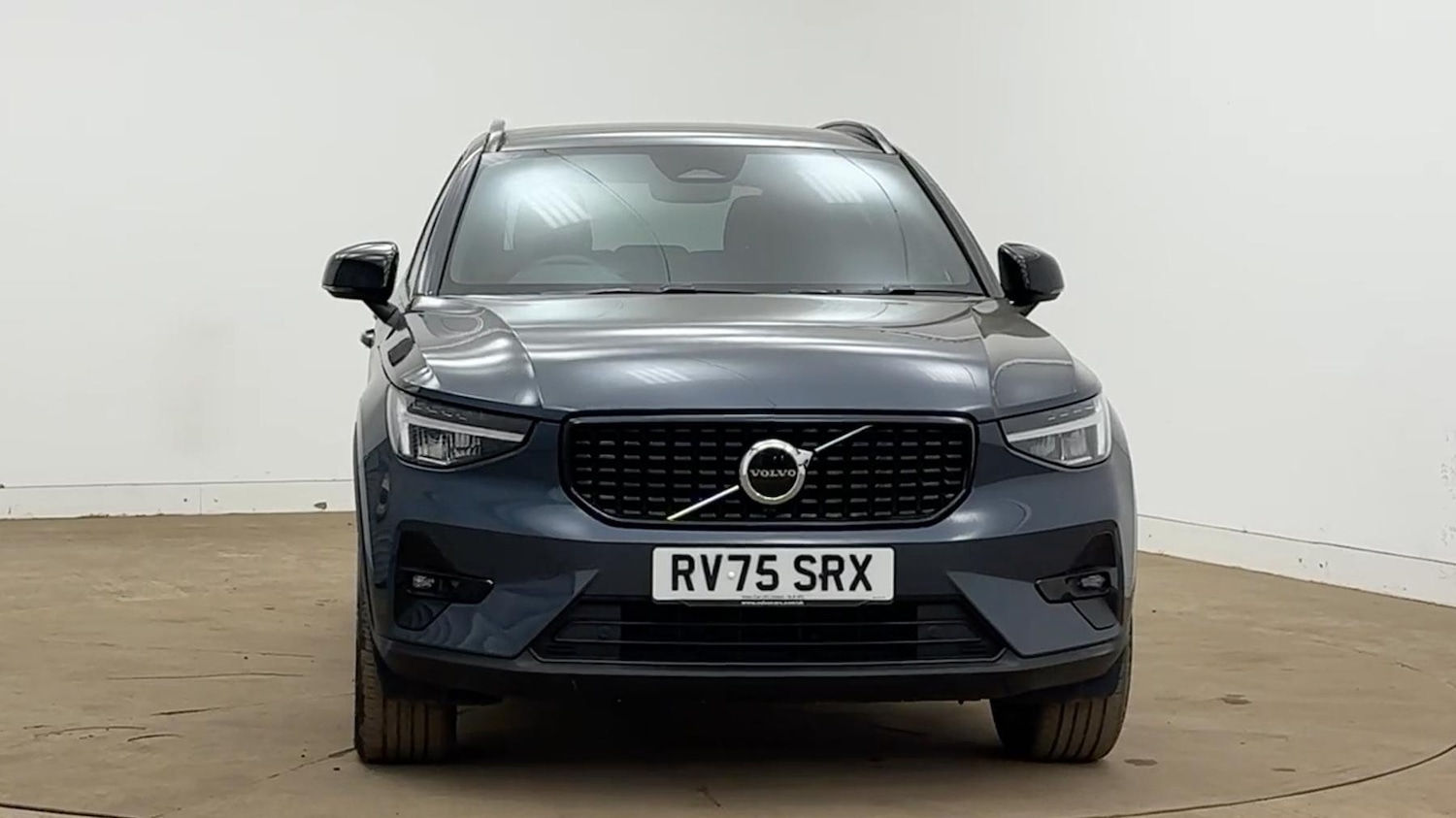 Used Volvo XC40 2025 for sale - 77723195: Photo 8
