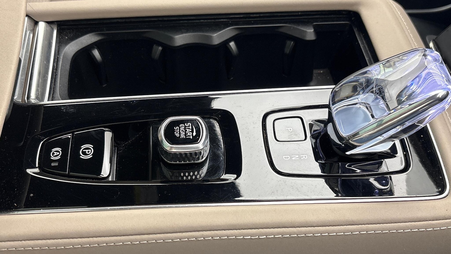 Used Volvo XC90 2025 for sale - 77723212: Photo 32