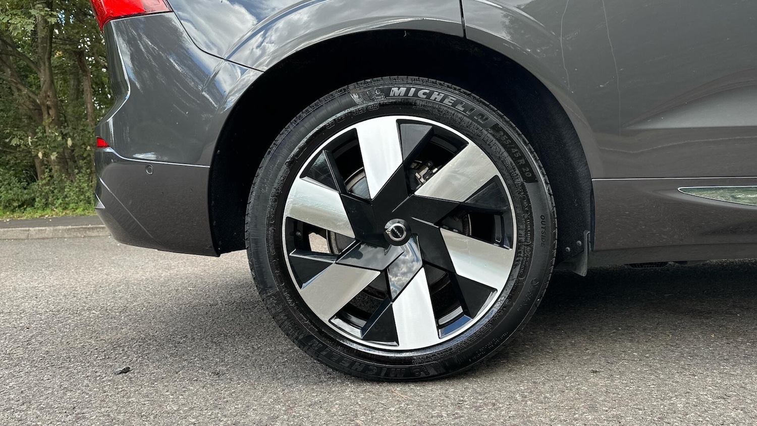 Used Volvo XC60 2024 for sale - 76337601: Photo 34