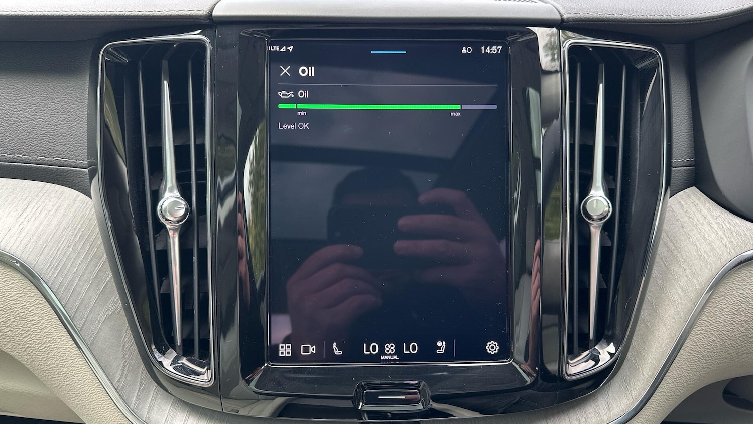 Used Volvo XC60 2024 for sale - 76337601: Photo 37