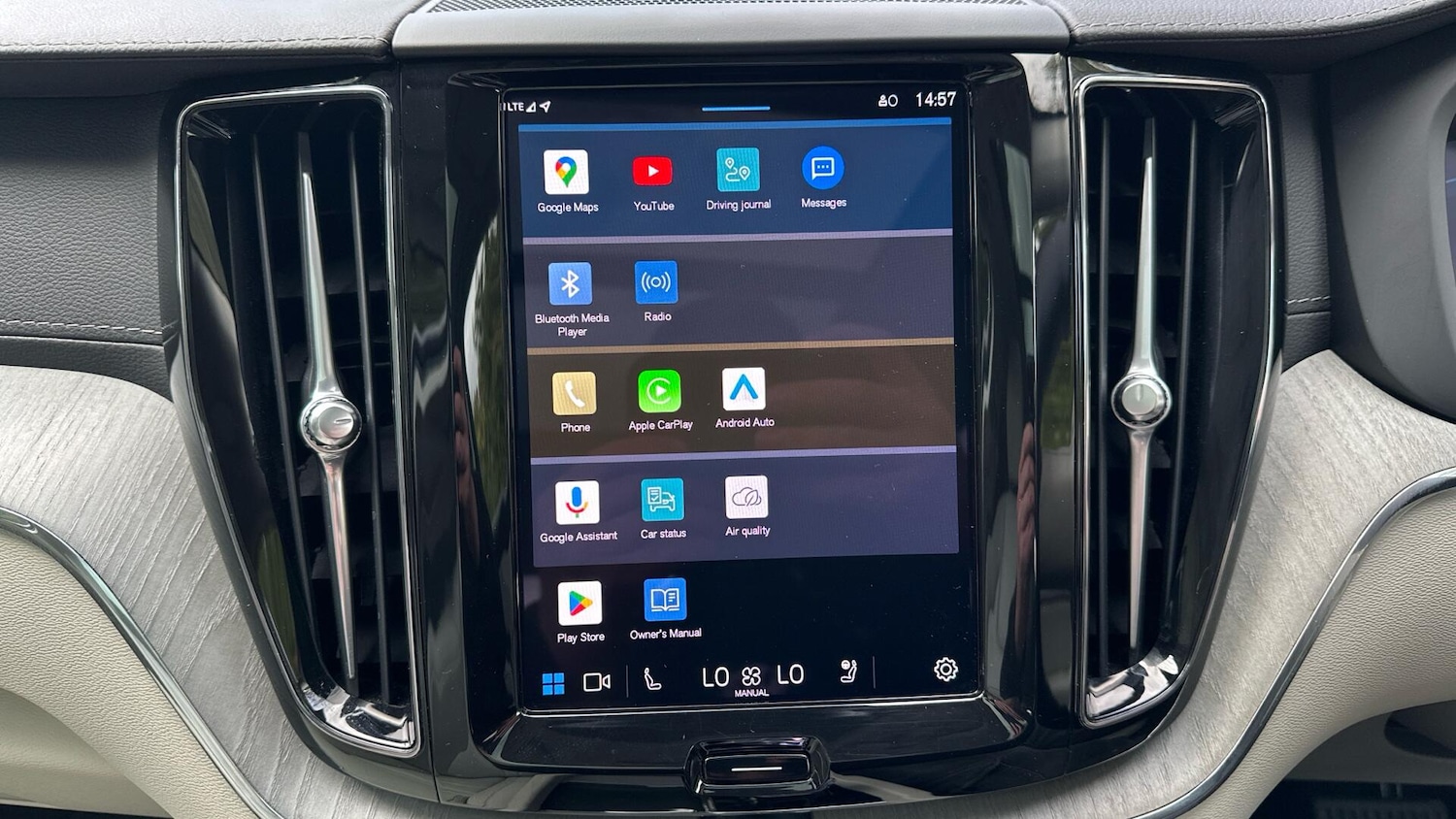 Used Volvo XC60 2024 for sale - 76337601: Photo 38